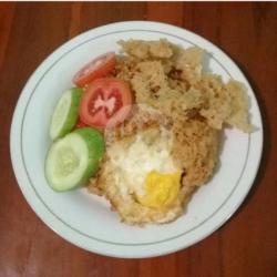 Nasi Goreng Kremes   Telur Ceplok   Es/panas Teh