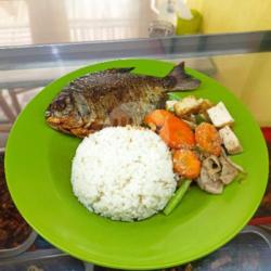 Nasi   Bawal   Sayur