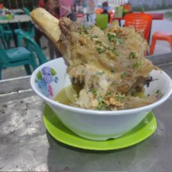 Tulang Sumsum Plus Bakso