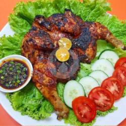 Ayam Bakar Bekakak (1 Ekor Utuh)