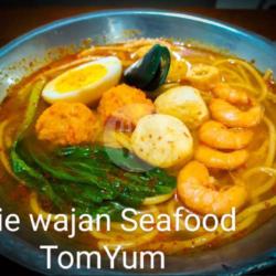 Mie Seafood Tomyum