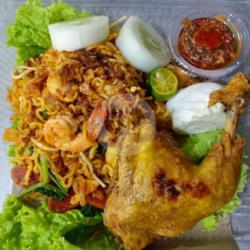 Set Indomie Ayam Goreng Jumbo