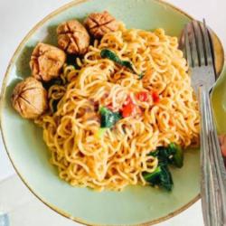 Indomi Goreng Bakso Sambel Rica