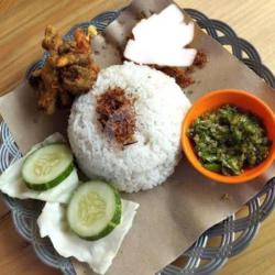 Ati Ampela Sambel Ijo   Nasi