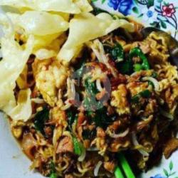 Mie Ayam Goreng