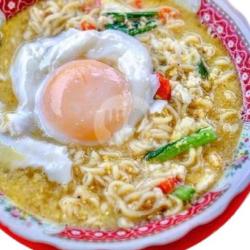 Indomie Rebus Plus Telur