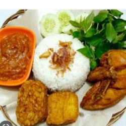 Pecel Dada Ayam Nasi