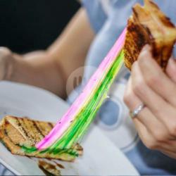 Roti Bakar Pelangi