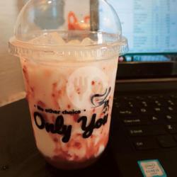 Strawberry Milk Latte (medium)