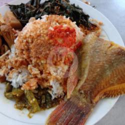 Nasi Gulai Ikan Ekor Kakap