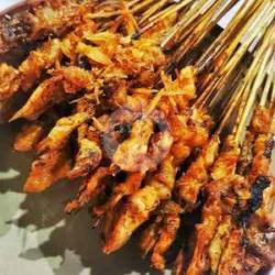 Sate Ayam Dugem Super Pedas