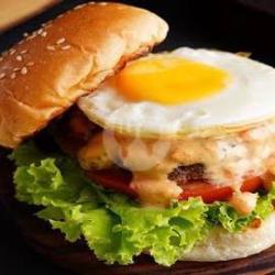 Burger Ham Sapi Telor