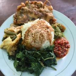 Nasi Telor Dadar Goreng