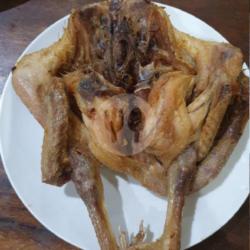 Ayam Bakar Taliwang Utuh