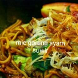 Mie Goreng   Ayam Suwir   Telor Orak-arik!