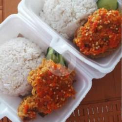 Ayam Sayap Sambal Nasi Timun