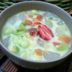 Sob Buah ( Kuah Leci   Susu )