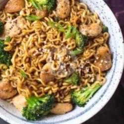 Mie Ramen Goreng Ayam Teriyaki