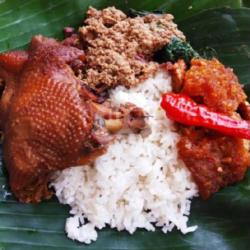 Gudeg Ayam Paha Atas