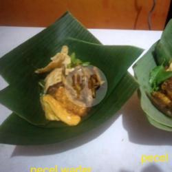 Nasi Pecel Telur Cit