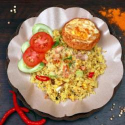 Nasi Goreng Rempah Kuning