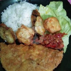 Nasi   Telur Geprek Komplit