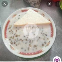 Bubur Kacang Ijo  Roti
