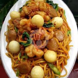 Mie Tumis Sosis Bakso Telur Puyuh