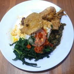 Nasi Gulai Hati Sapi
