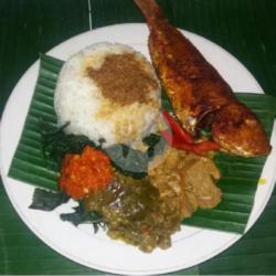 Nasi Ikan Mujair Bakar