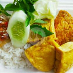 Nasi Tahu Tempe Sambal Bawang