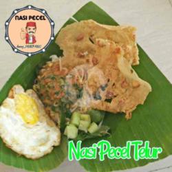 Nasi Pecel Plus Telur