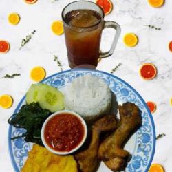 Paket 2 Kepala Ayam Mendoan Gratis Es Teh