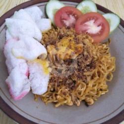 Mie Goreng / Kuah Isi Telur