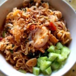 Indomie Rendang Telur Orak Arik Baso Sosis