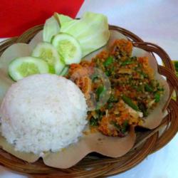 Nasi Ayam Geprek Special Sambal Merah