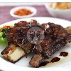 Iga Bakar   Kuah Sop Es Teh Manis   Nasi