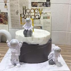 Astronot Cake Ultah Murah