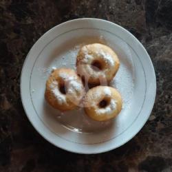 Donat Kentang Tabur Gula Putih