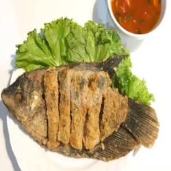 Ikan Bawal Goreng Tepung