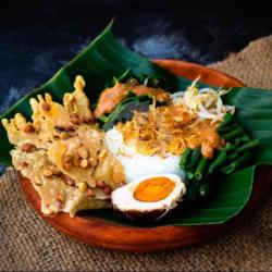 Nasi Pecel   Telur Asin