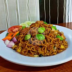 Mie Goreng Petai