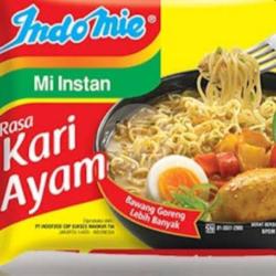 Indomie Kari Ayam Telor Rebus