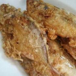 Ikan Asin Selar Goreng