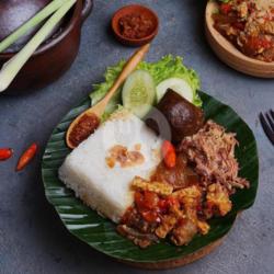 Nasi Gudeg Tahu/tempe Bacem