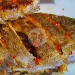 Ikan Baronang Goreng Kering