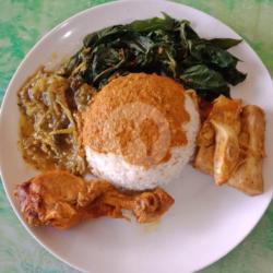 Nasi Ayam Bakar / Ungkep Saus Padang