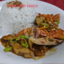 Nasi Ikan Tauco