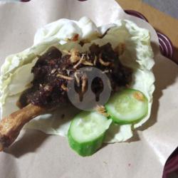 Bebek Sambal Itam Bonus Lalapan