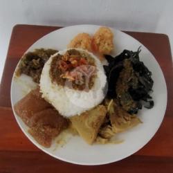 Nasi Padang Kikil